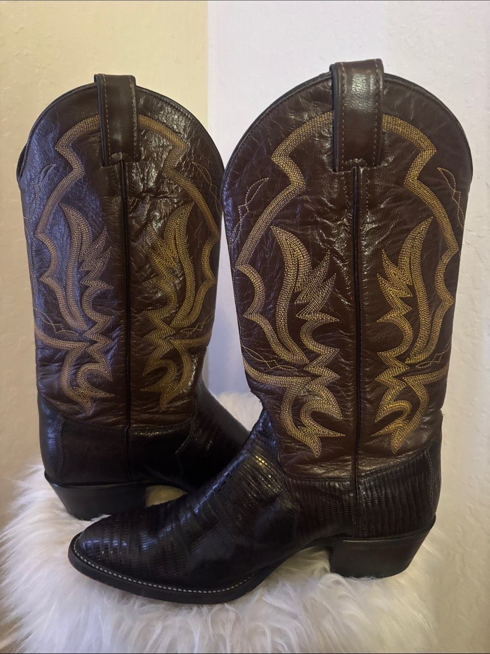 Dark Brown iguana / Teju Leather Cowboy Boots with Tan Stitching - Picture 5 of 12